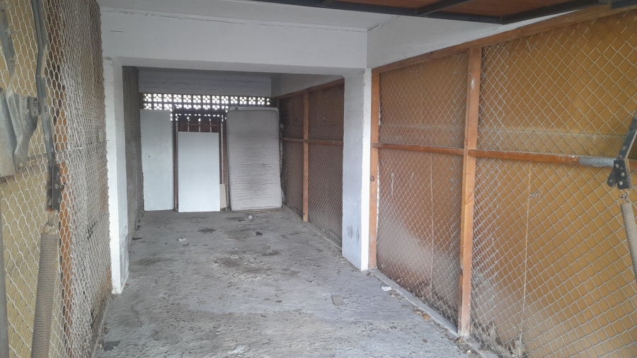 2 Bedroom Property for Sale in Wynberg Upper Western Cape